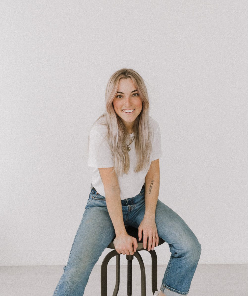 White studio stool branding photo shoot idea inspiration- Sonia-V-Photography-Candid-Documentary-Style-Wedding-Photographer-Ottawa-Ontario-AM-Floral-Studio-Aligned-Branding-Brand-Photoshoot-Florist-Ottawa-Ontario-Moody-Brand-Photography.
