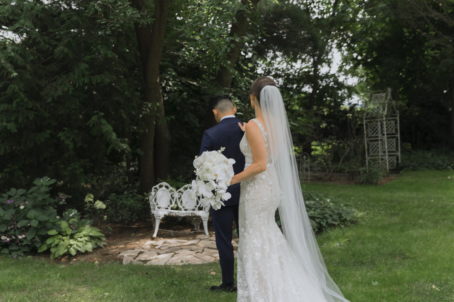 Real Wedding at Gracewood Estates Kurtz Orchards Niagara on the Lake - photos by Sonia V Photography