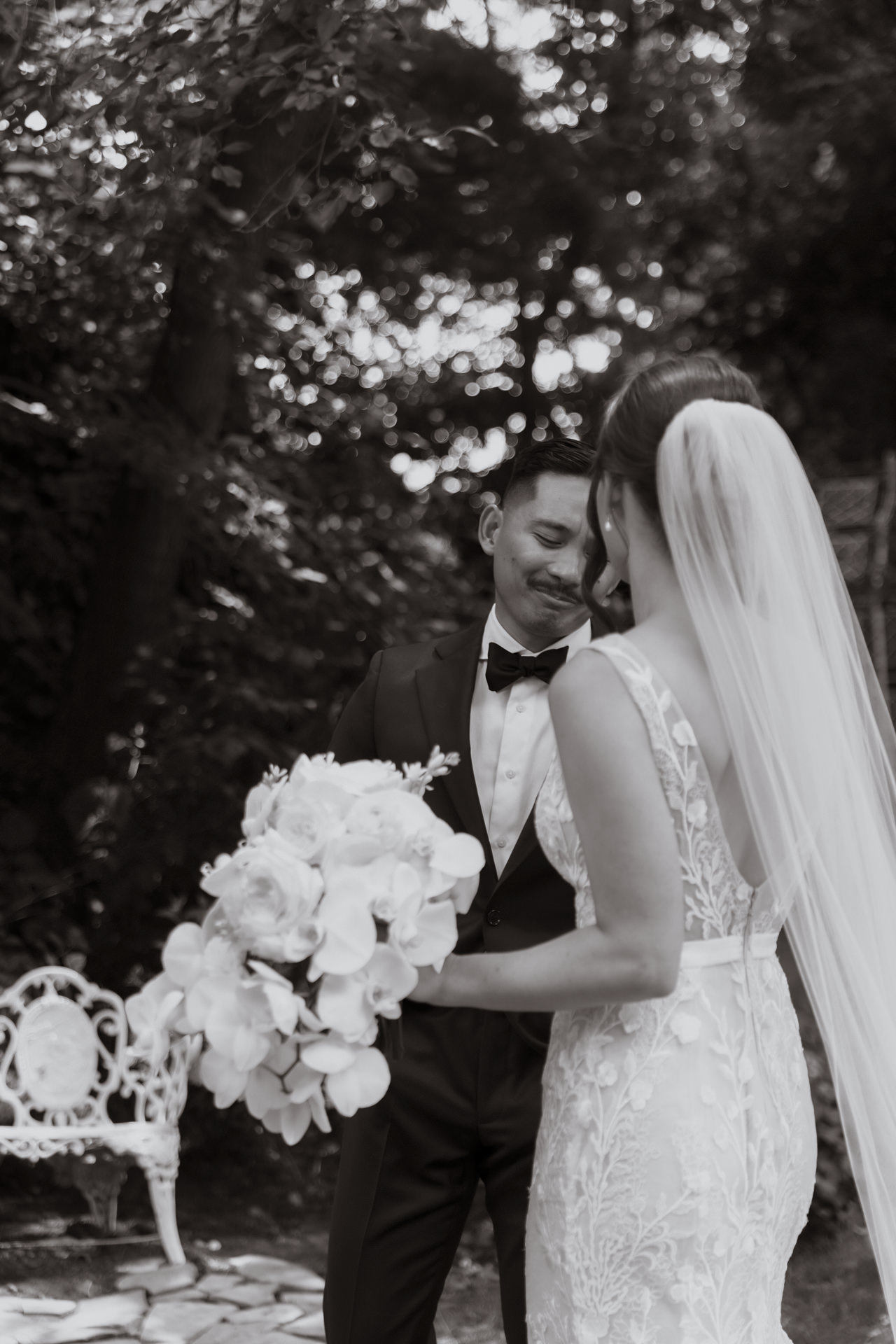 Real Wedding at Gracewood Estates Kurtz Orchards Niagara on the Lake - photos by Sonia V Photography