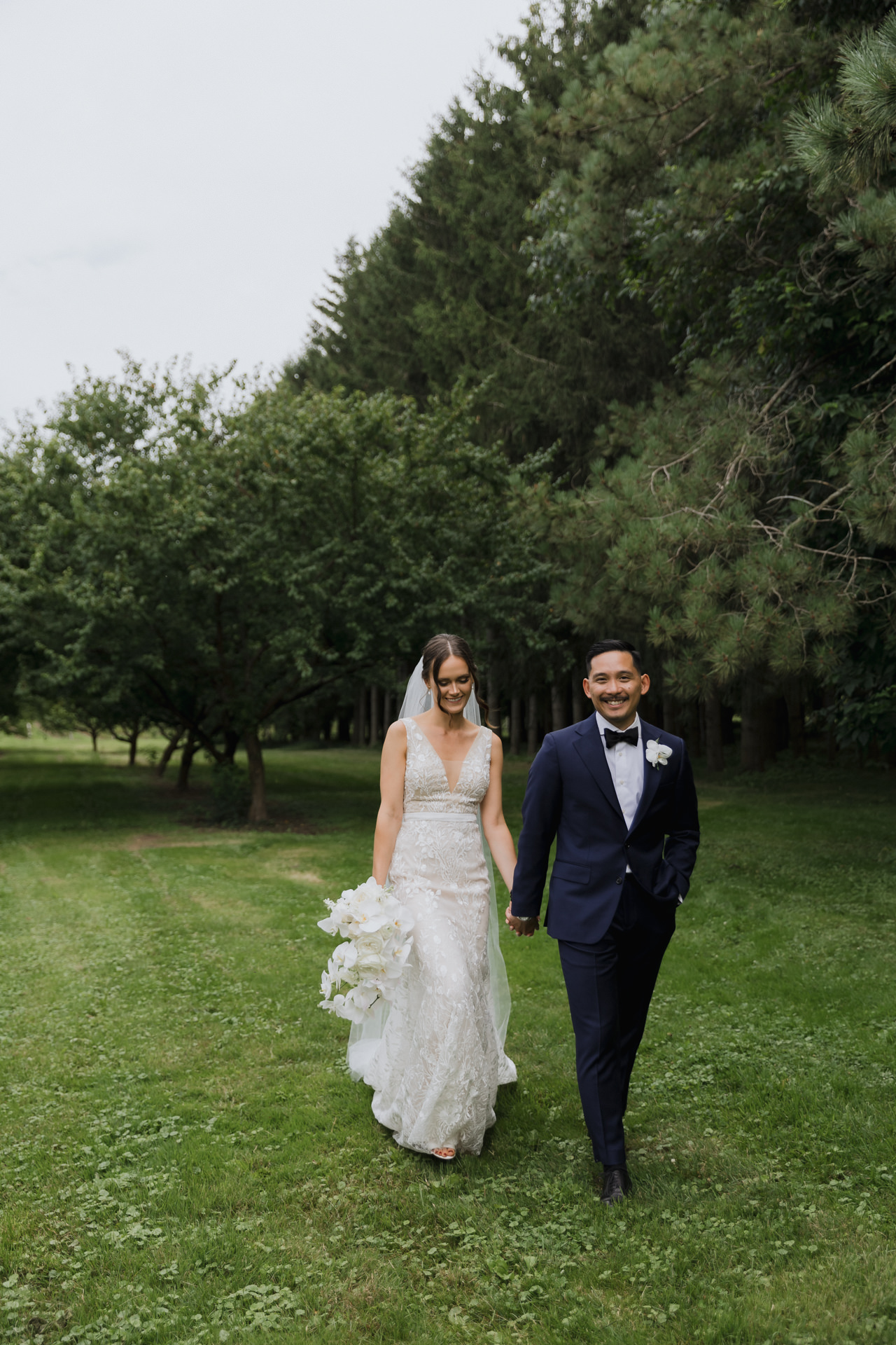 Real Wedding at Gracewood Estates Kurtz Orchards Niagara on the Lake - photos by Sonia V Photography