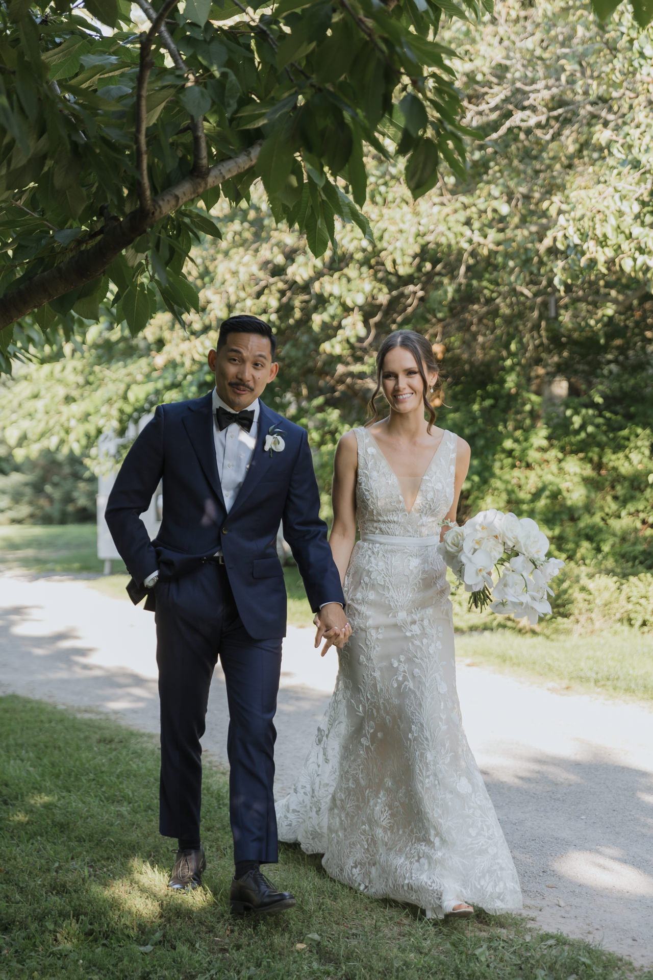 Real Wedding at Gracewood Estates Kurtz Orchards Niagara on the Lake - photos by Sonia V Photography