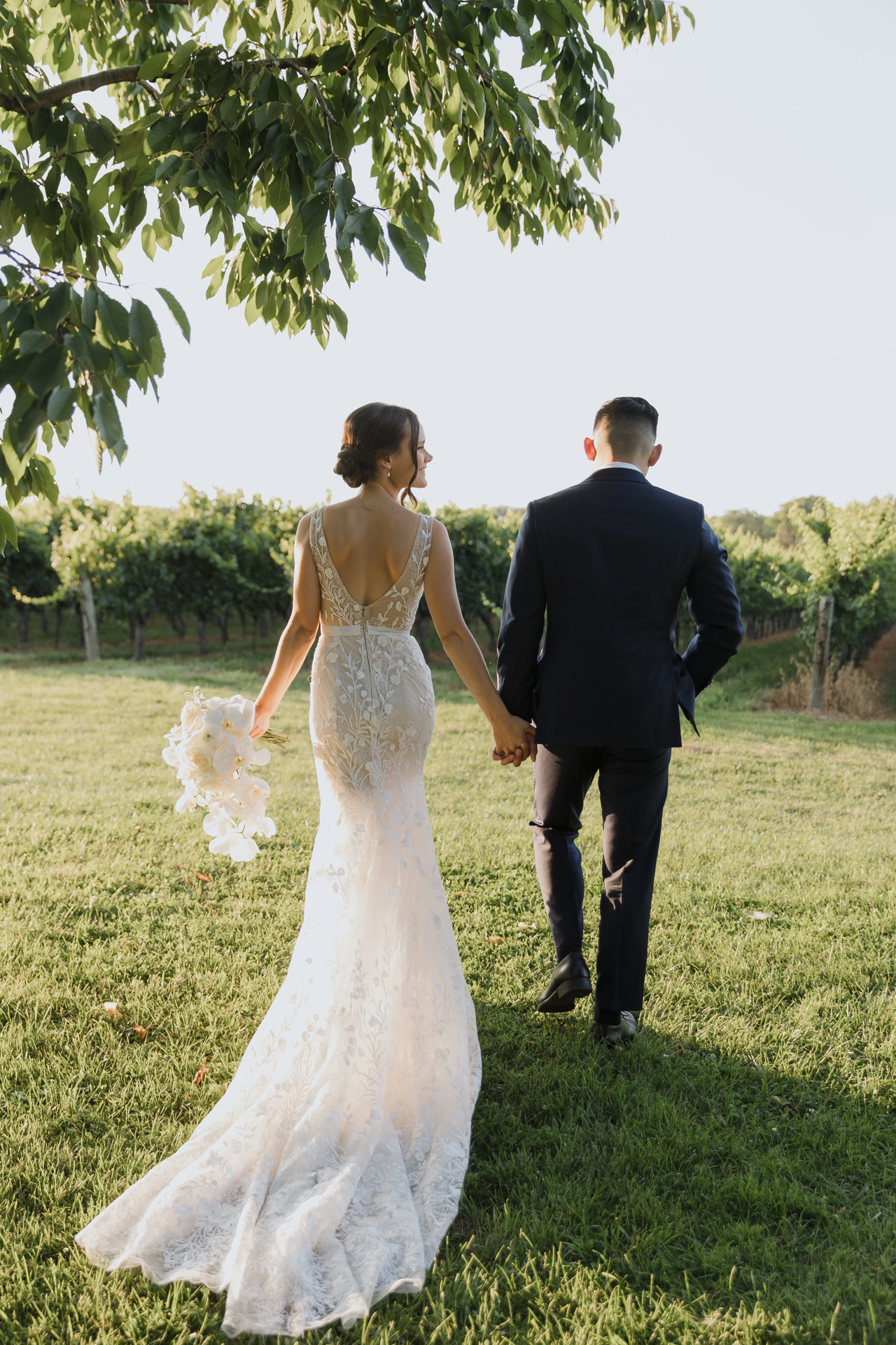 Real Wedding at Gracewood Estates Kurtz Orchards Niagara on the Lake - photos by Sonia V Photography