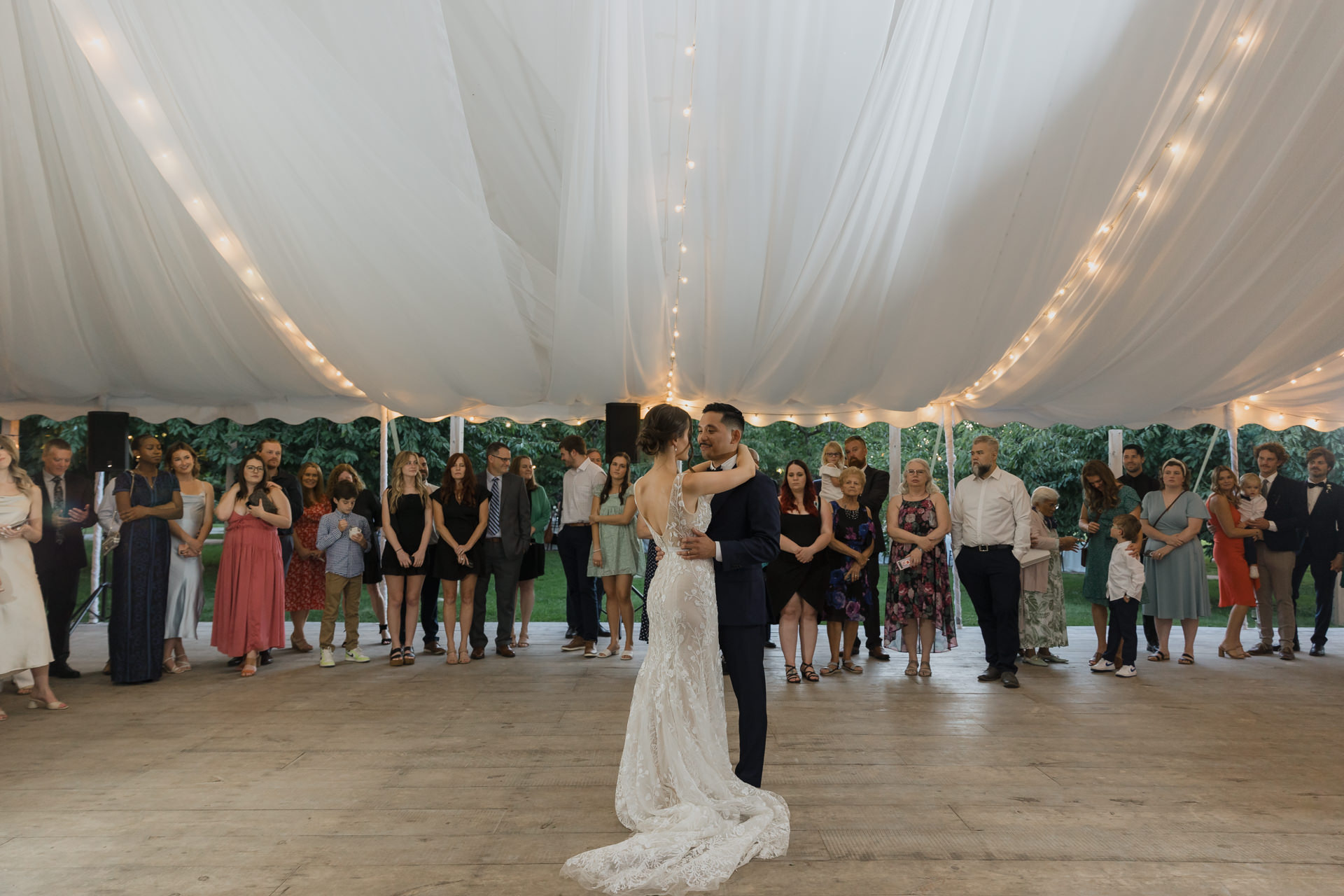 Real Wedding at Gracewood Estates Kurtz Orchards Niagara on the Lake - photos by Sonia V Photography