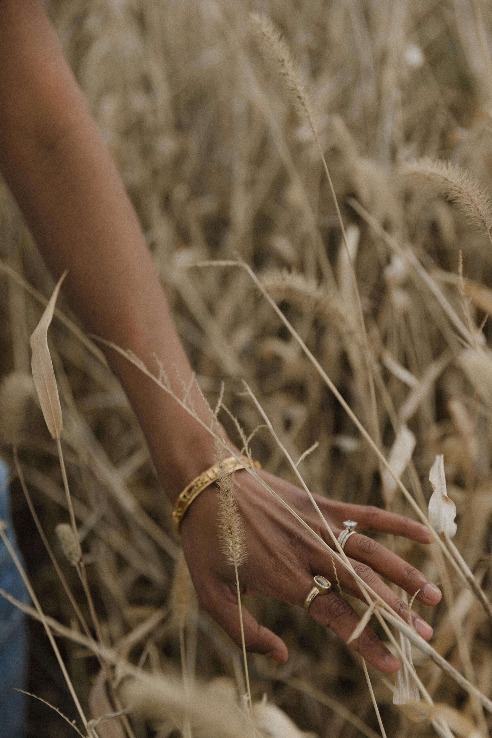 Personal Brand Shoot Inspiration on a farm - Sonia V Photography