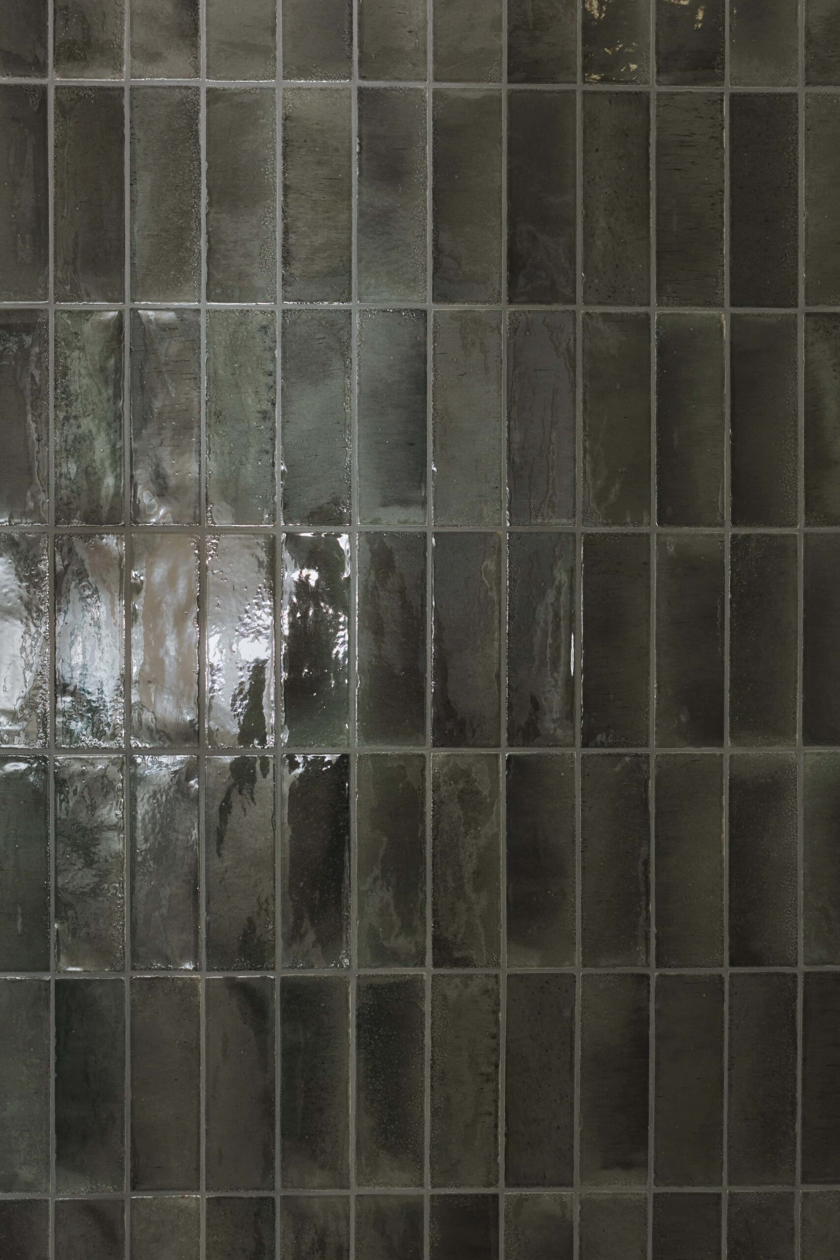 Neutral Bathroom Featuring A Bubble Chandelier - Sonia V Photography