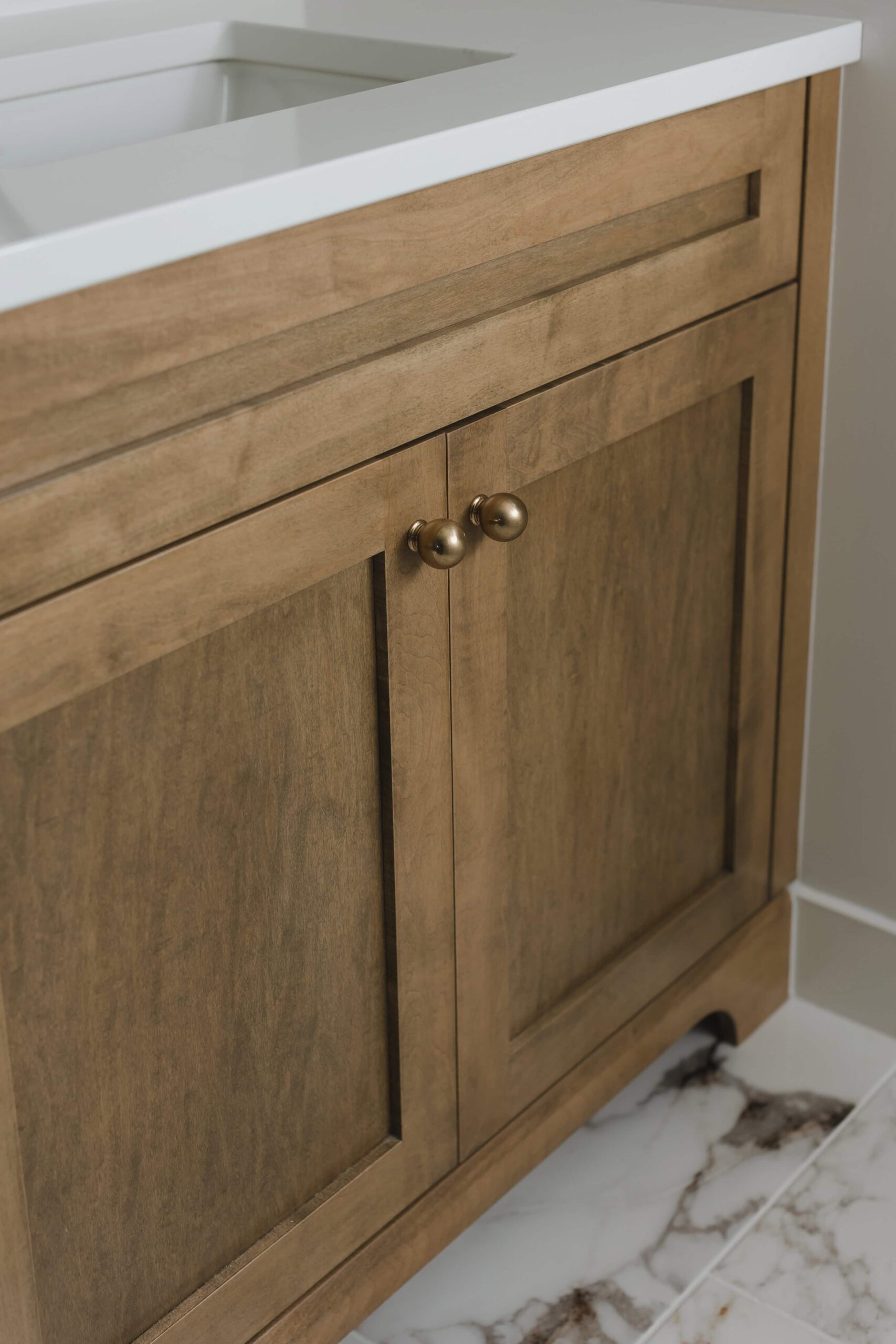 Neutral Bathroom Featuring A Bubble Chandelier - Sonia V Photography