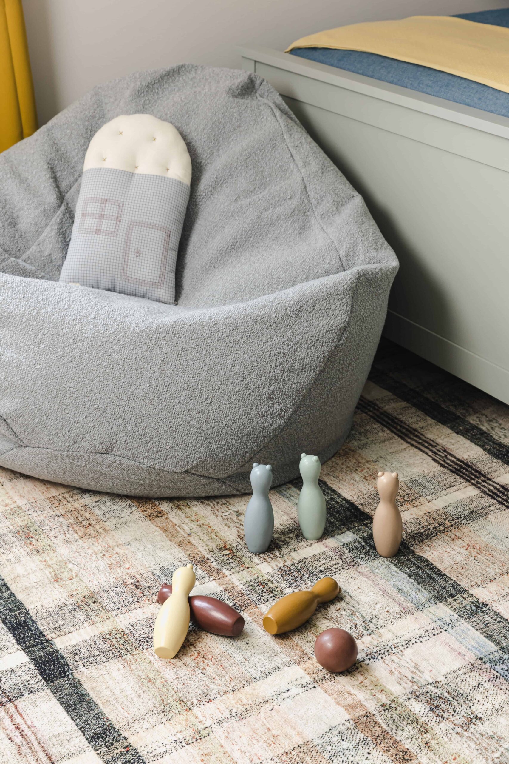 Yellow & Blue Boys Room Design - Sonia V Photography