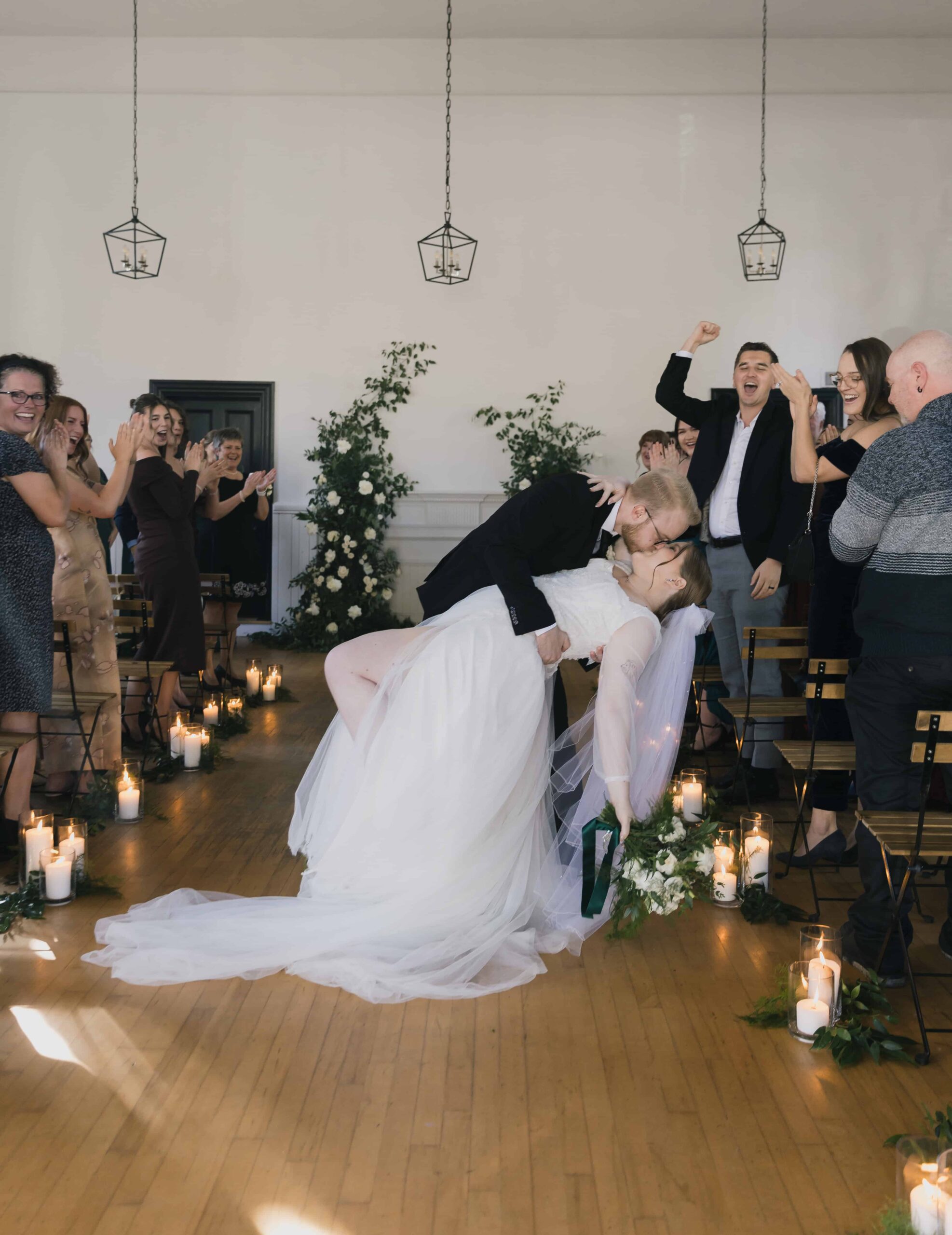How to Create a Wedding Day Timeline For Genuine Candid Photos - Sonia V Photography