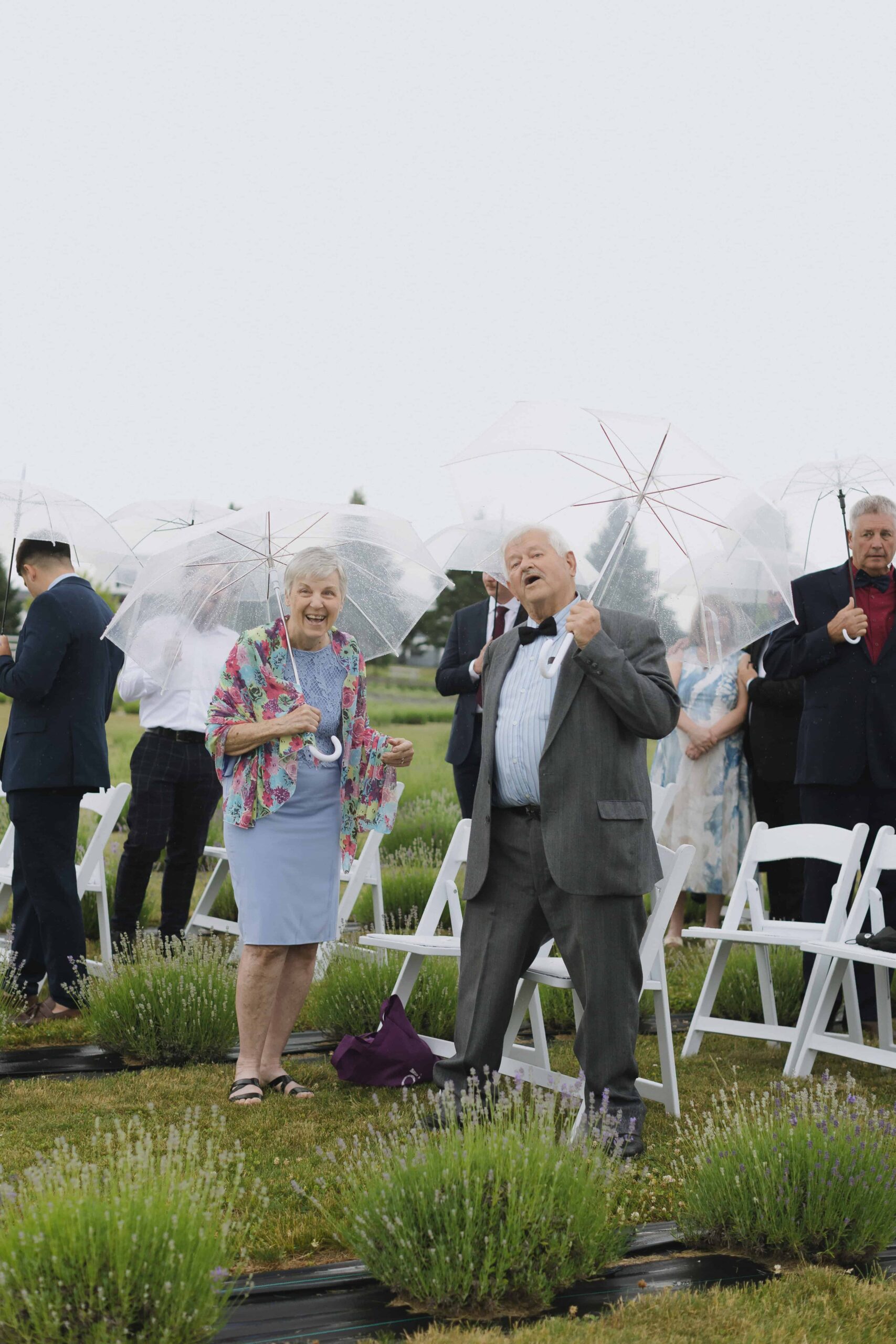 photos you’ll want in your wedding gallery - Sonia V Photography