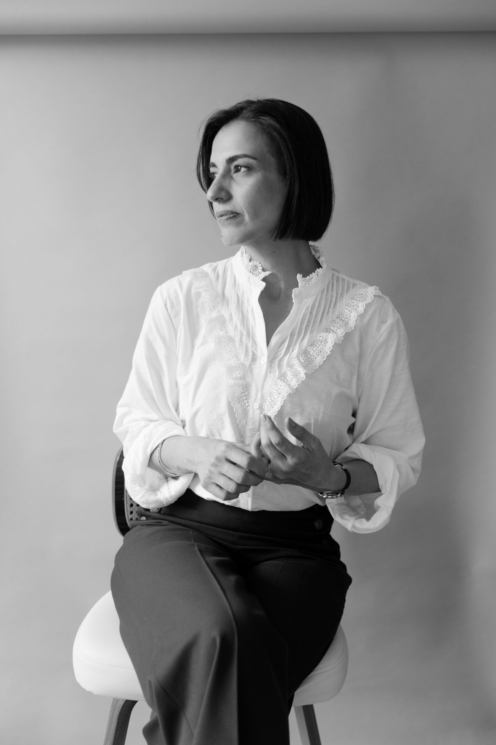 Mature Women Photoshoot Poses - Sonia V Photography