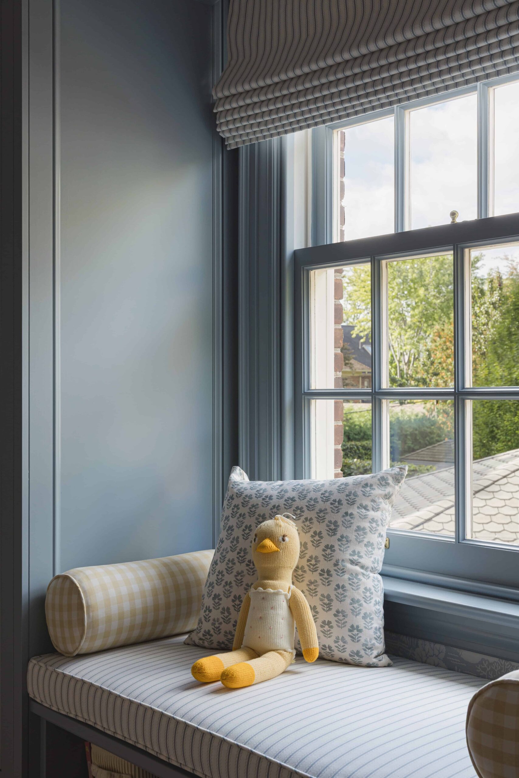 custom built-in bunk bed - Sonia V Photography