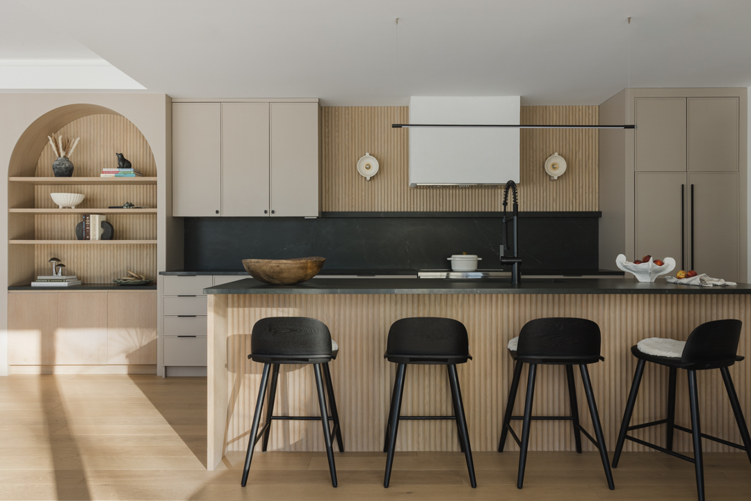 modern lakehouse in Ontario - Sonia V Photography