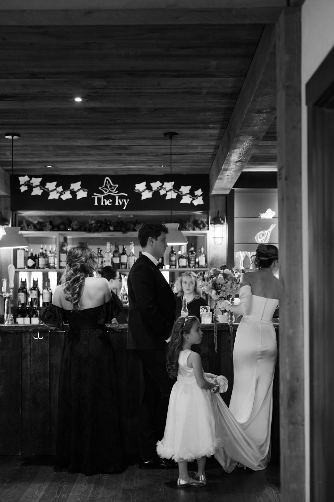Winter Wedding at The Ivy Lea Club Kingston - Sonia V Photography