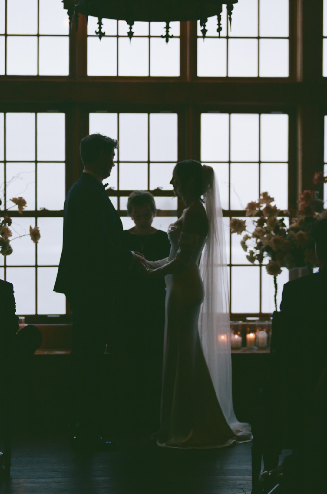 Winter Wedding at The Ivy Lea Club Kingston - Sonia V Photography