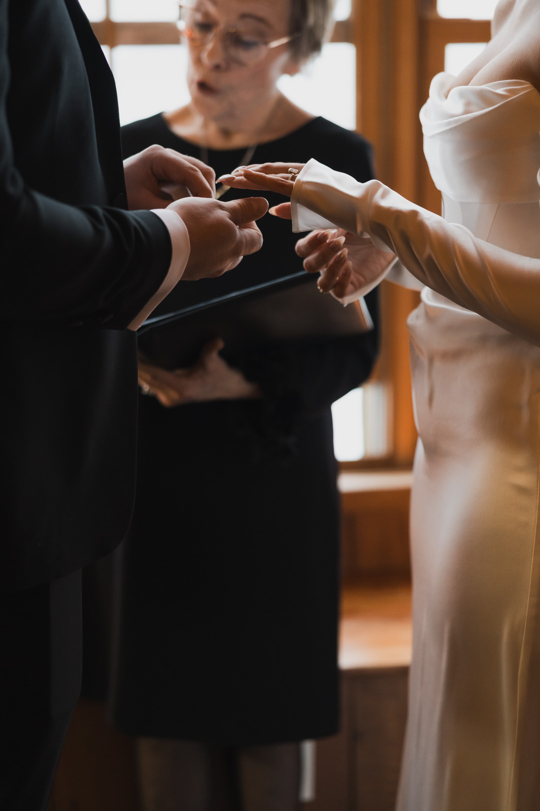 Winter Wedding at The Ivy Lea Club Kingston - Sonia V Photography