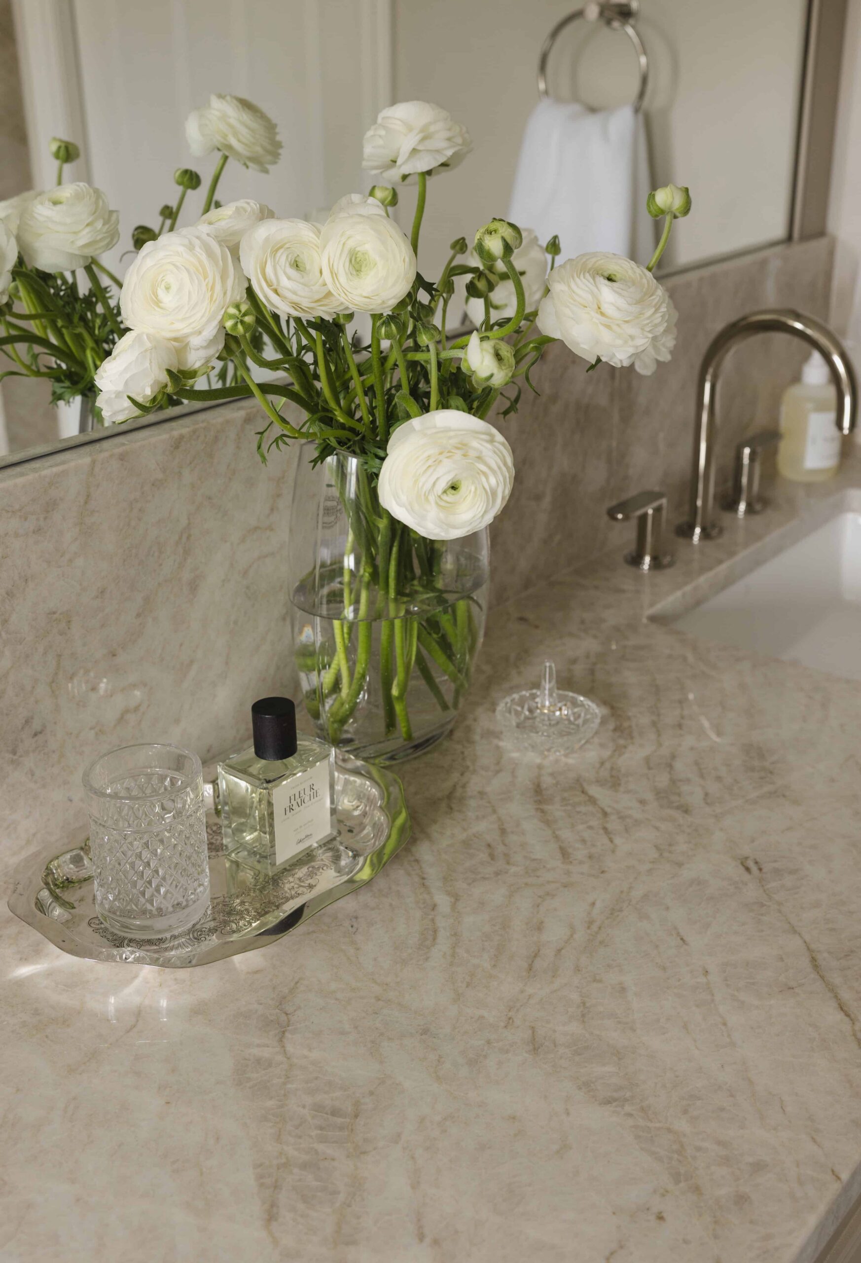 natural stone kitchen design - Sonia V Photography